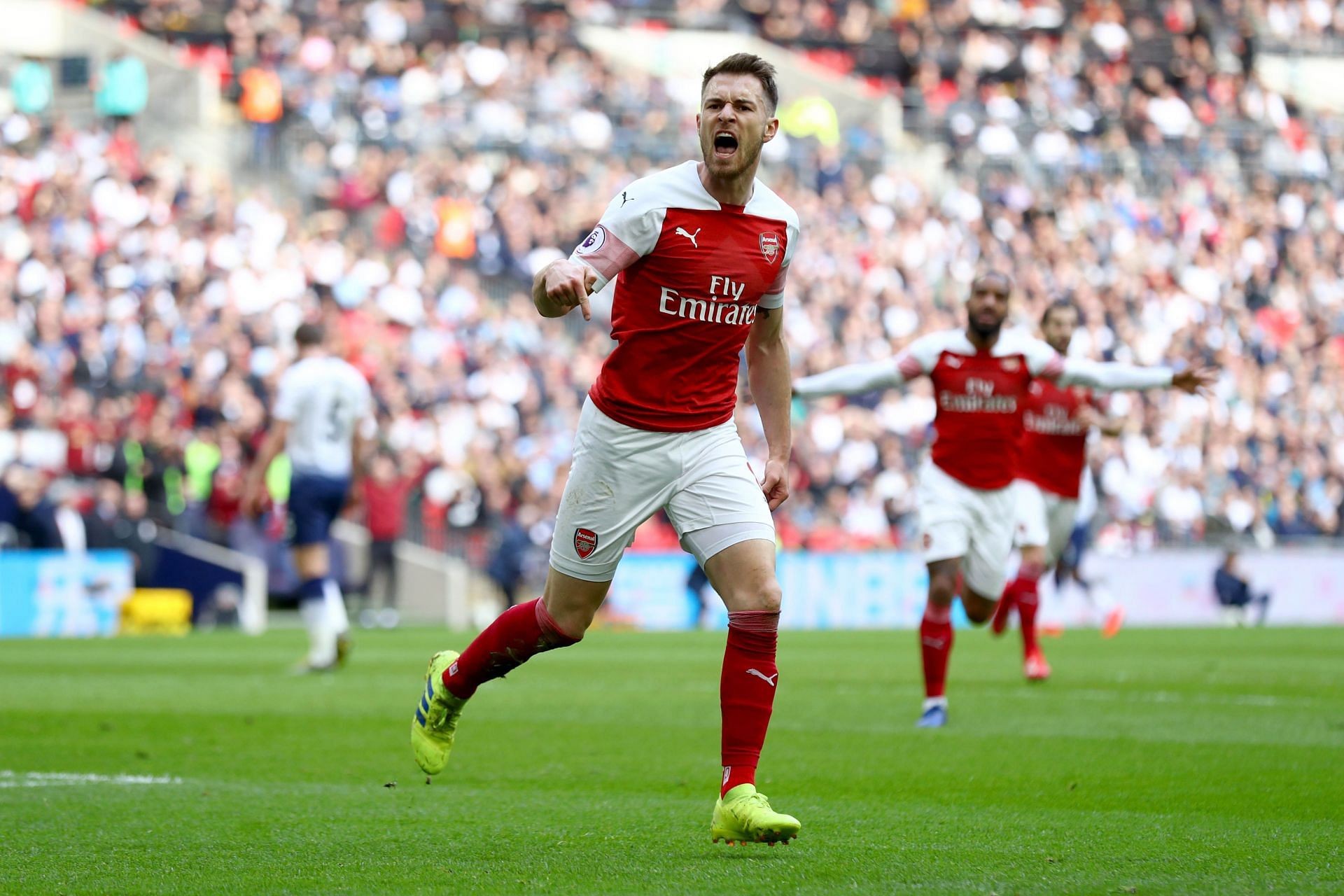 5 cầu thủ trên đường trở lại Premier League: 'Cú lừa' của Chelsea - Bóng Đá