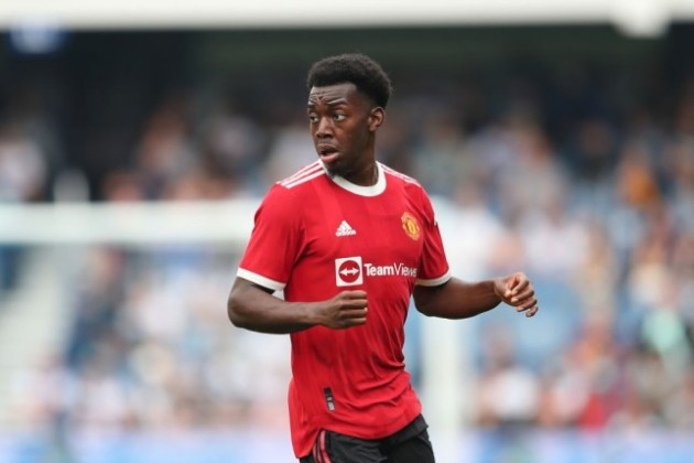 Five Manchester United youngsters who can save the club millions instead of spending in January - Bóng Đá