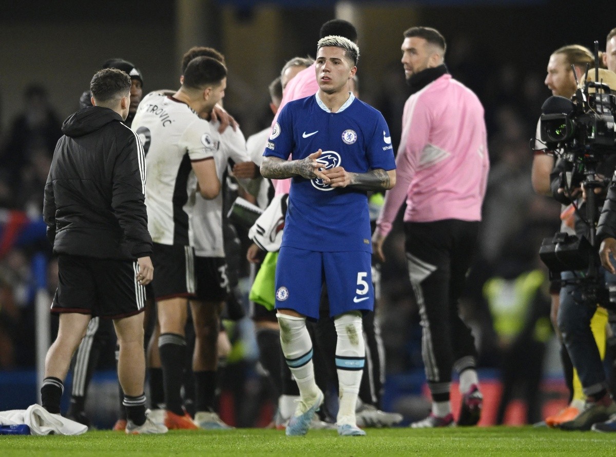 Đội hình cầu thủ Argentina thi đấu tại Ngoại hạng Anh - Bóng Đá