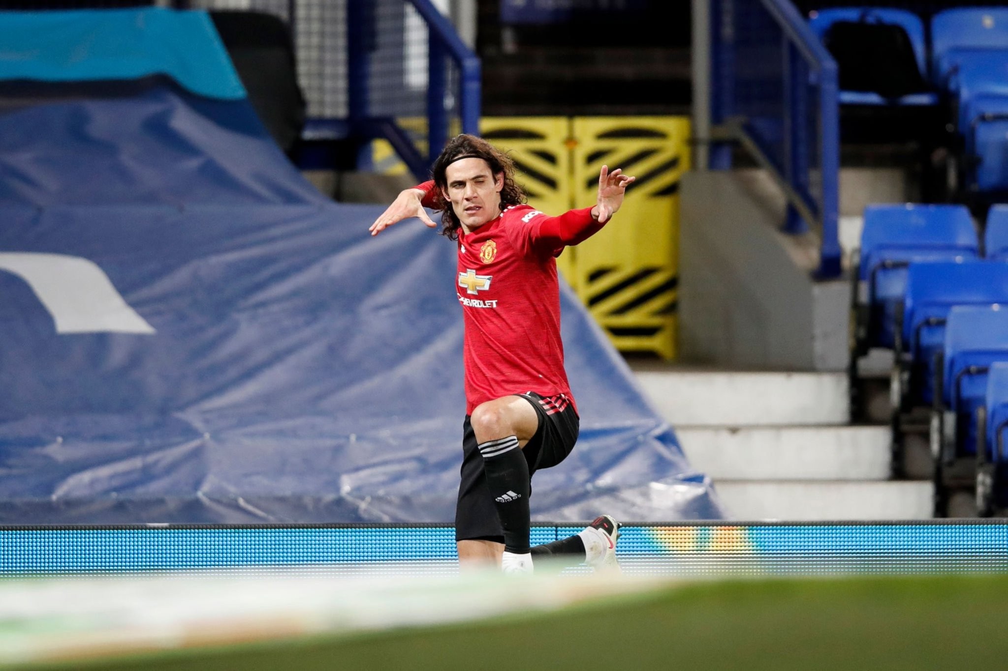 6 thống kê đáng chú ý trận Everton 0-2 M.U: Bức tường thép! - Bóng Đá