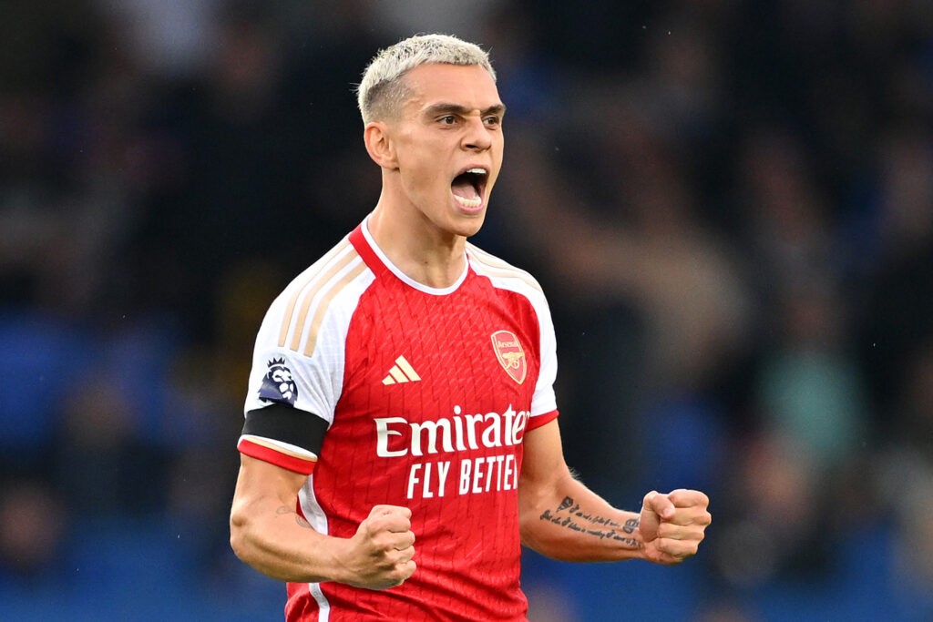 LEANDRO TROSSARD STARS FOR ARSENAL IN EVERTON WIN - Bóng Đá
