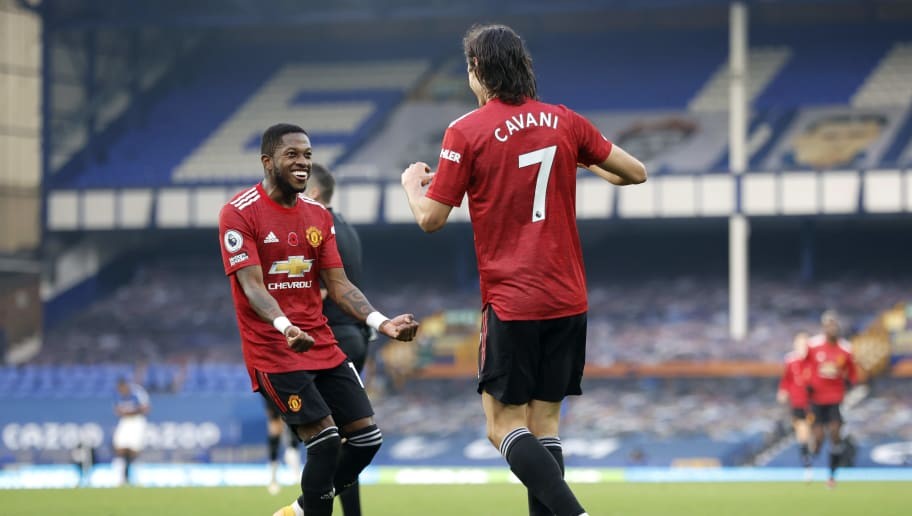 Man Utd dealt double blow as duo Fred and Edinson Cavani already ruled out for Leicester showdown - Bóng Đá