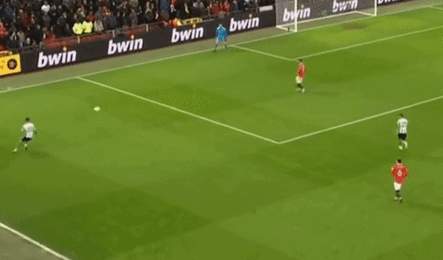 De Gea chơi chân tệ hại - Bóng Đá