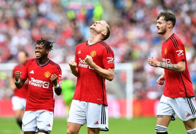 Jaap Stam thinks it’s ‘a shame’ £35m man must leave Manchester United - Bóng Đá