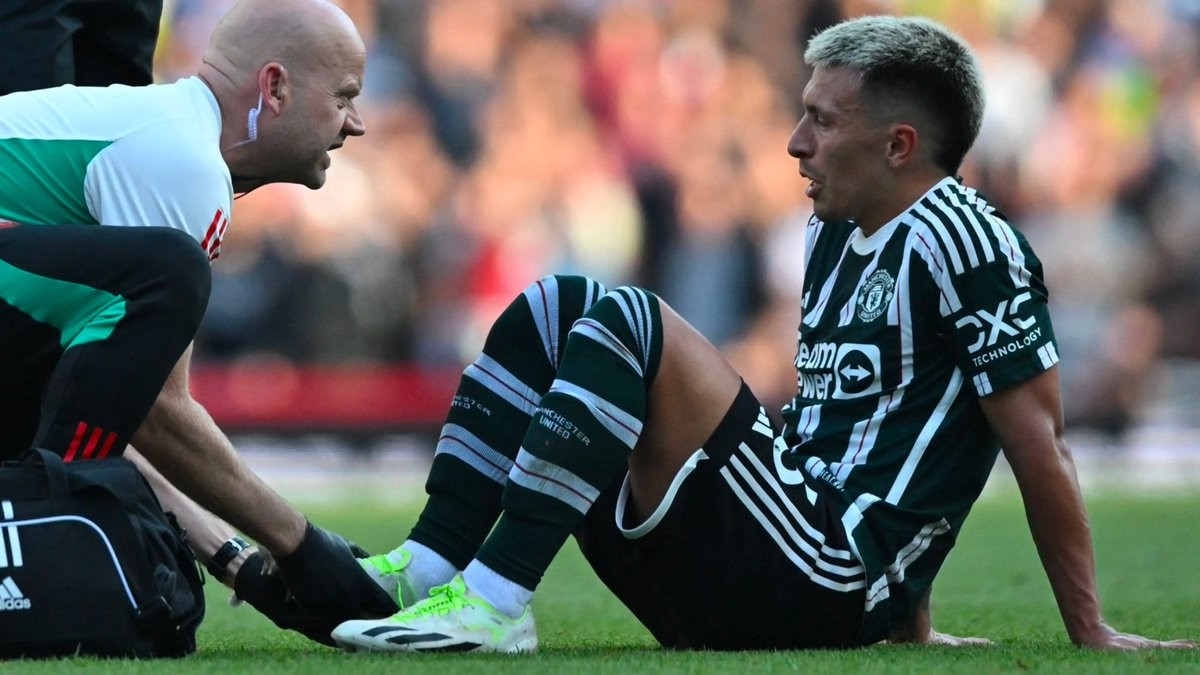 Amad names the most difficult player to face in Man United training - Bóng Đá