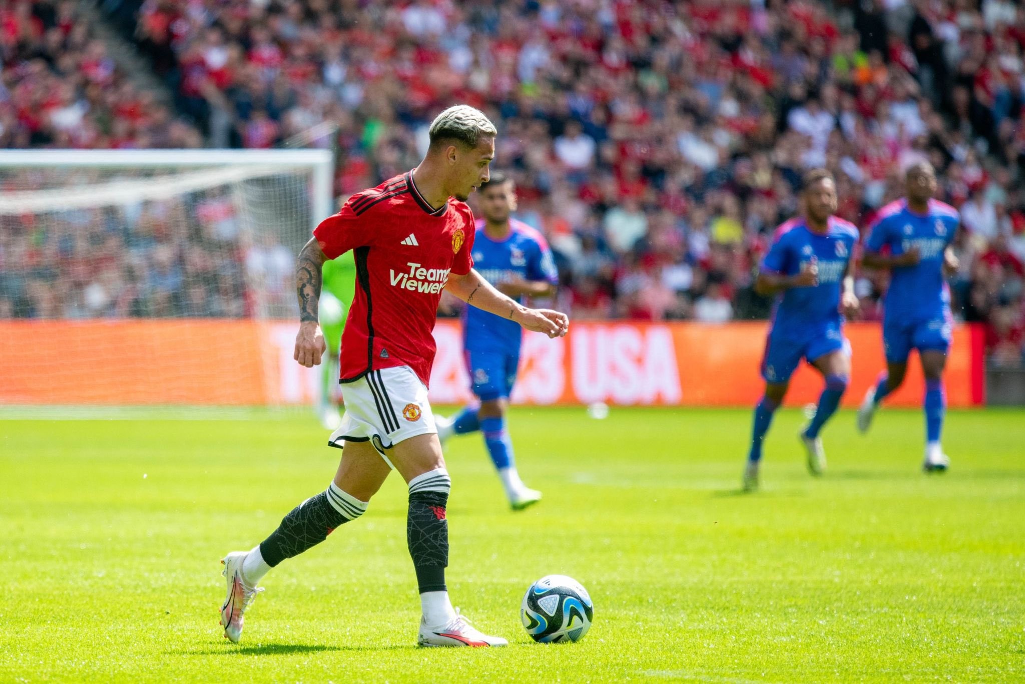 'Cú lừa' 100 triệu euro xuất hiện tại Old Trafford? - Bóng Đá
