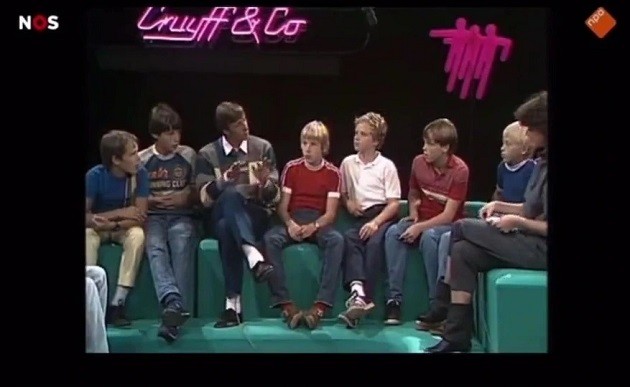 Ten Hag 13 tuổi với Johan Cruyff - Bóng Đá