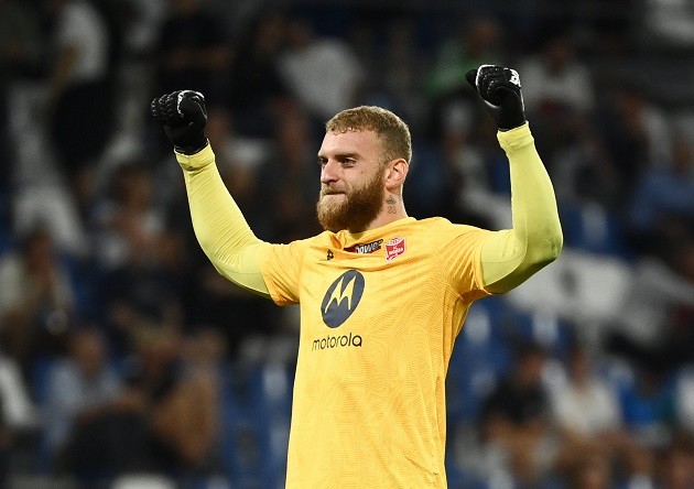 Michele Di Gregorio - Bóng Đá