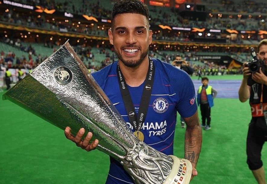 Bộ sưu tập danh hiệu hiếm thấy chờ cựu hậu vệ Chelsea - Bóng Đá