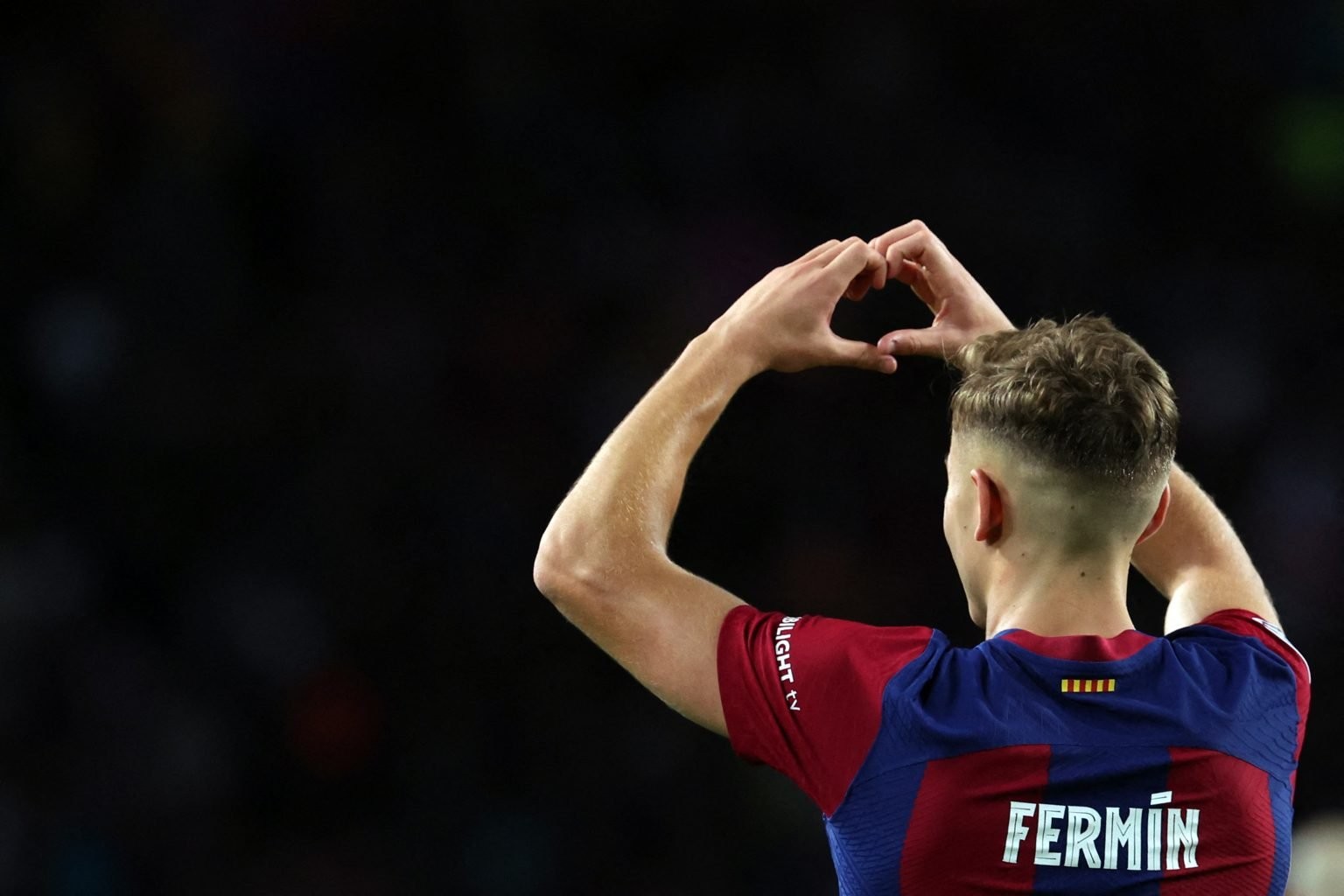 Fermin Lopez talks after Man of the Match performance during Barcelona 2-1 Shakhtar - Bóng Đá