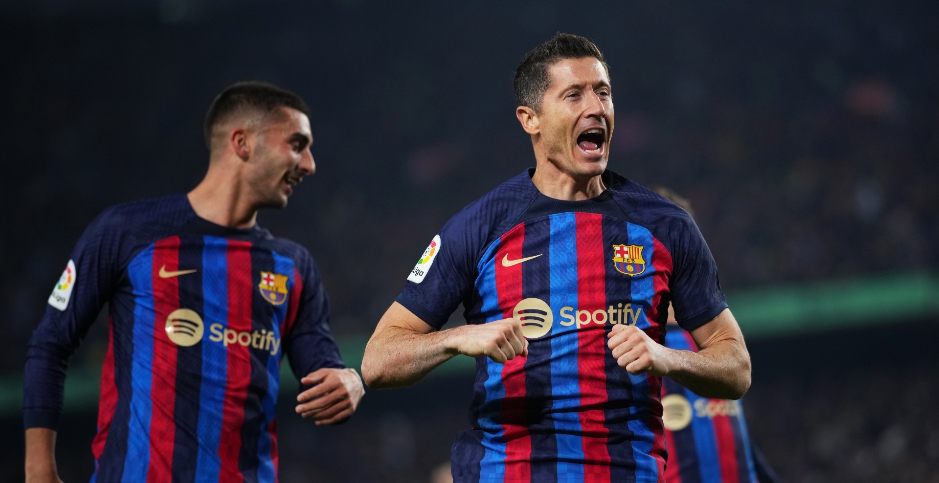 Barcelona ave now kept clean sheets in 17 of their 22 La Liga games  - Bóng Đá