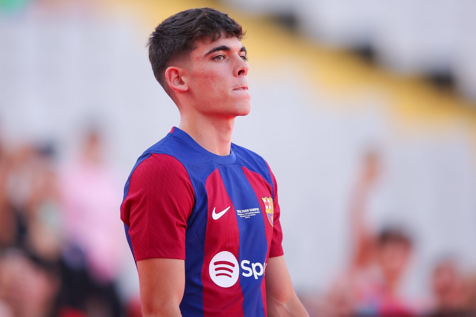 Barcelona considering bringing back on-loan defender next season to replace Marcos Alonso - Bóng Đá