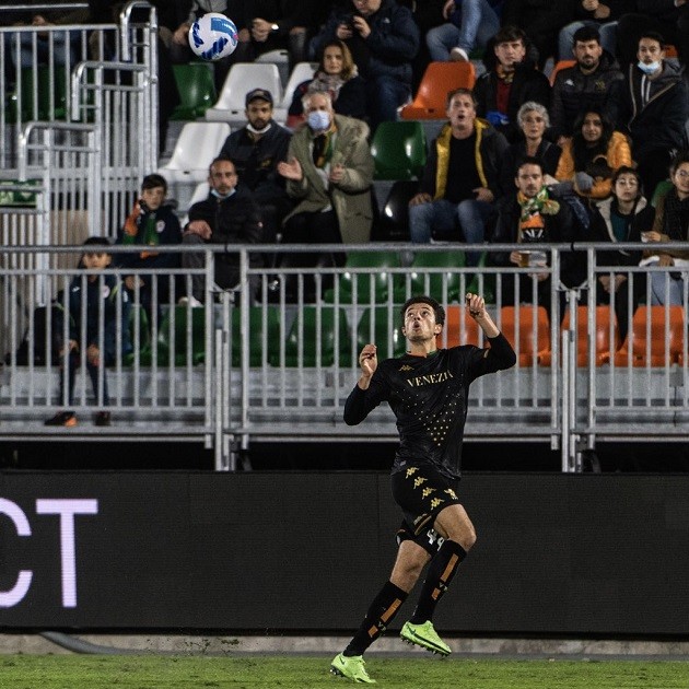 Sao Chelsea nhận thẻ đỏ dị nhất lịch sử Serie A - Bóng Đá