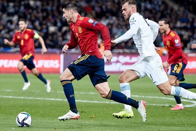 Luis Enrique confirmed that Gavi, who came off mid-way through the second half after a blow to the face, was fine. “He’s a beast
