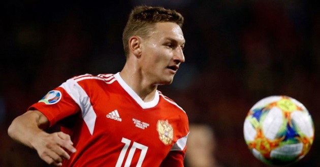 Brighton 'hoping to sign both Tottenham full-back Kyle Walker-Peters and CSKA Moscow striker Fedor Chalov' when January transfer window opens - Bóng Đá