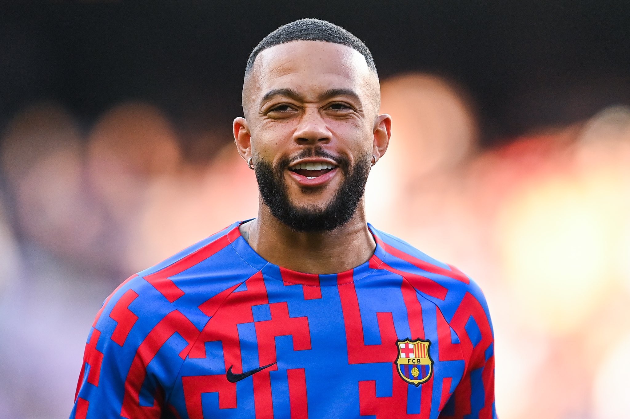 Depay phản pháo truyền thông - Bóng Đá