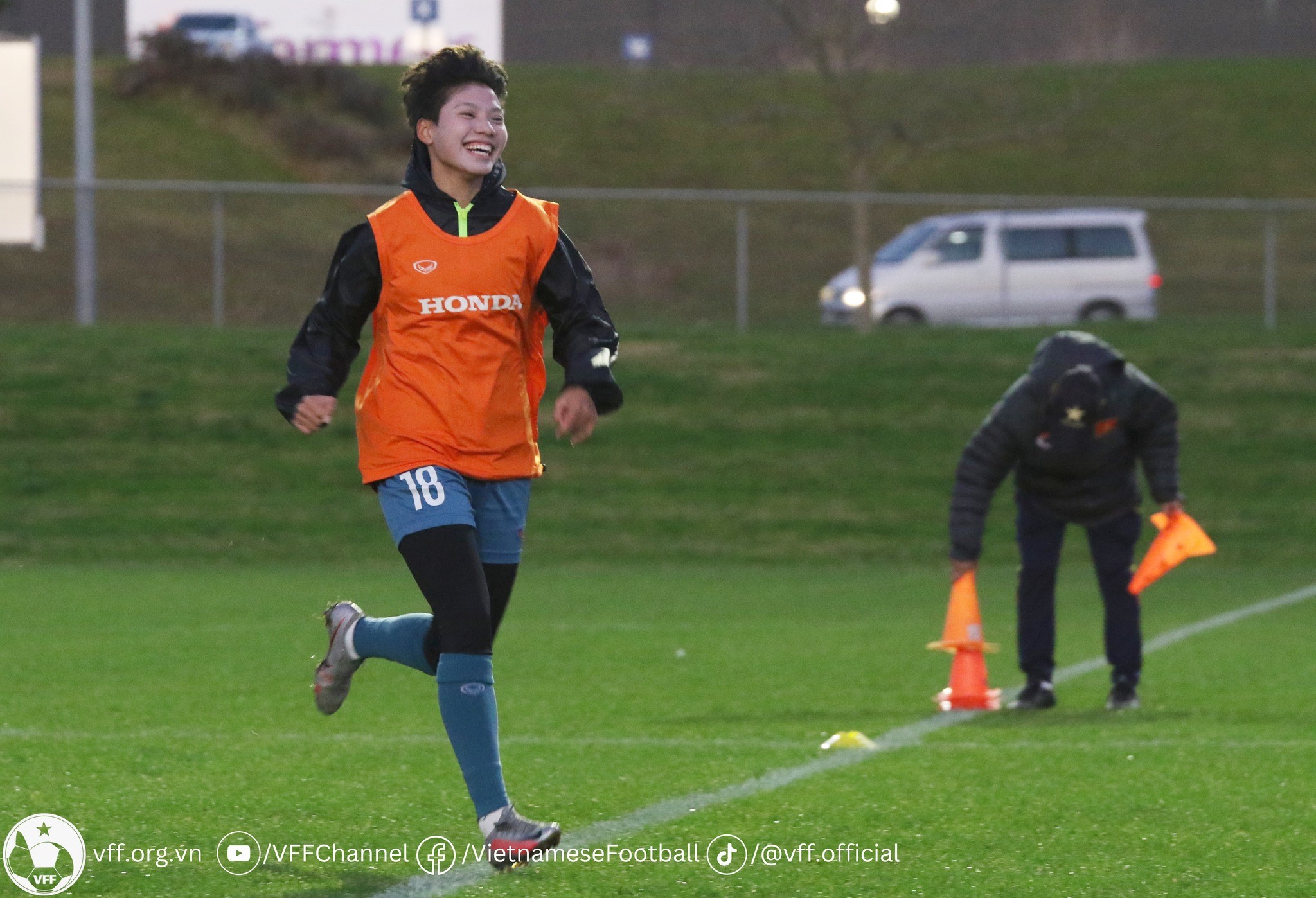 FIFA 'chăm sóc' đặc biệt với tuyển nữ Việt Nam - Bóng Đá