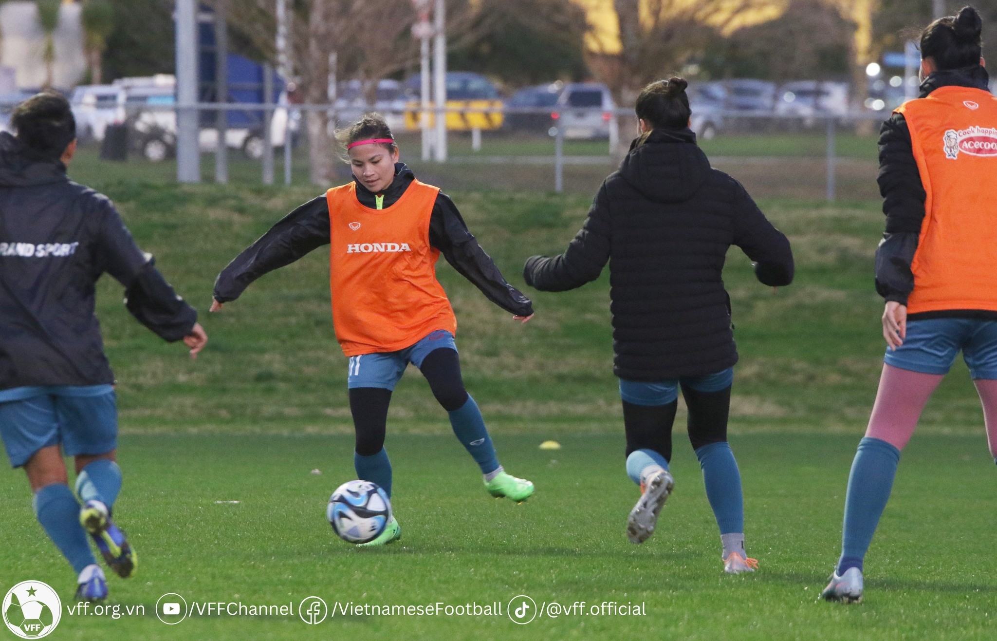 FIFA 'chăm sóc' đặc biệt với tuyển nữ Việt Nam - Bóng Đá