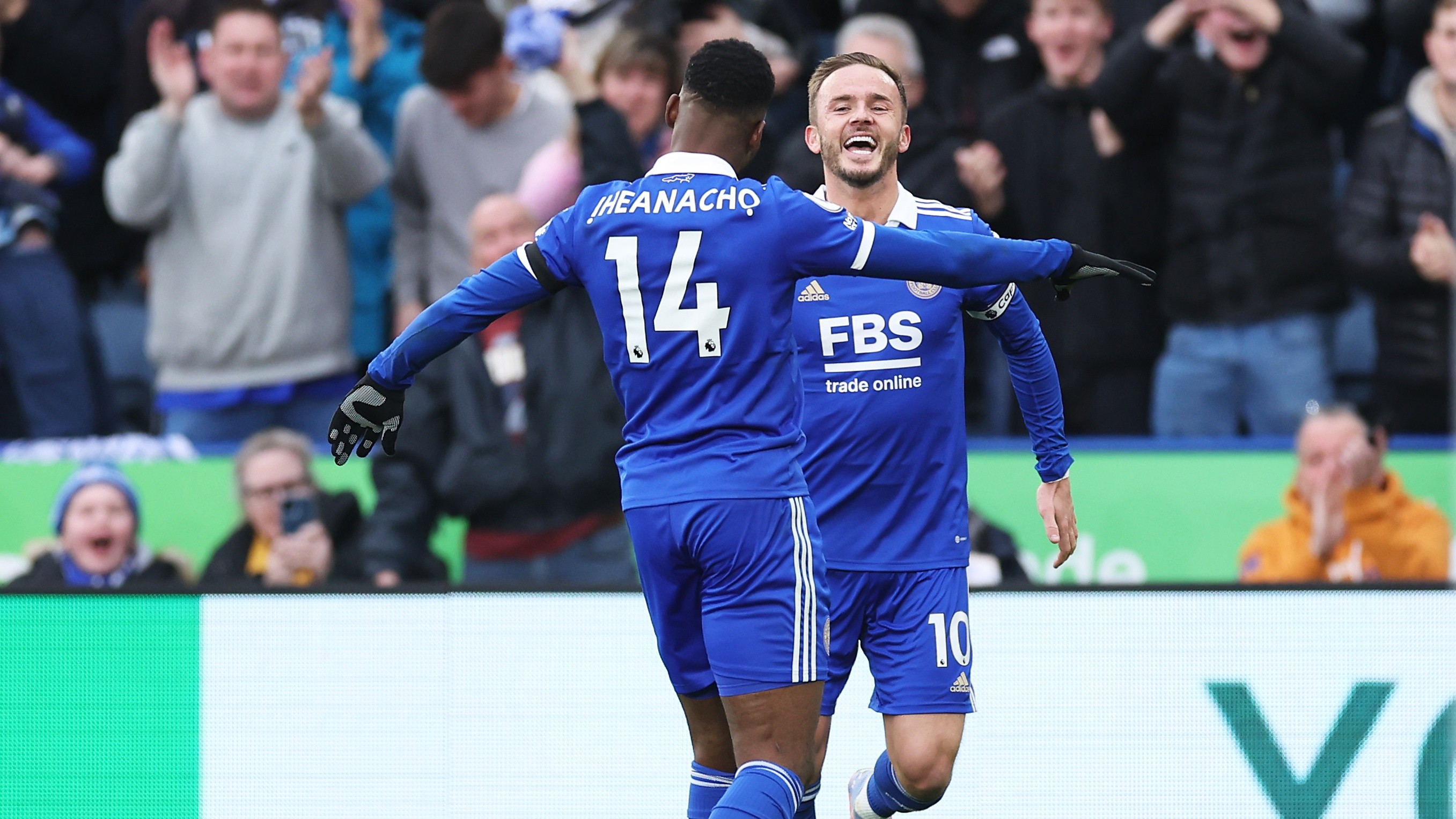 Tottenham thua đậm 1-4 - Bóng Đá
