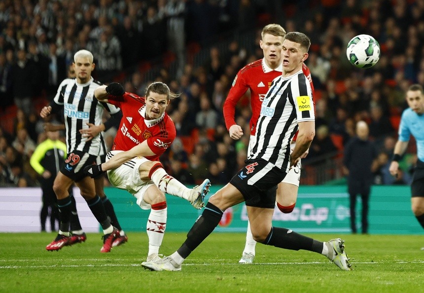 Sabitzer chấn thương, MU chỉ còn biết tin vào Fred - McTominay - Bóng Đá