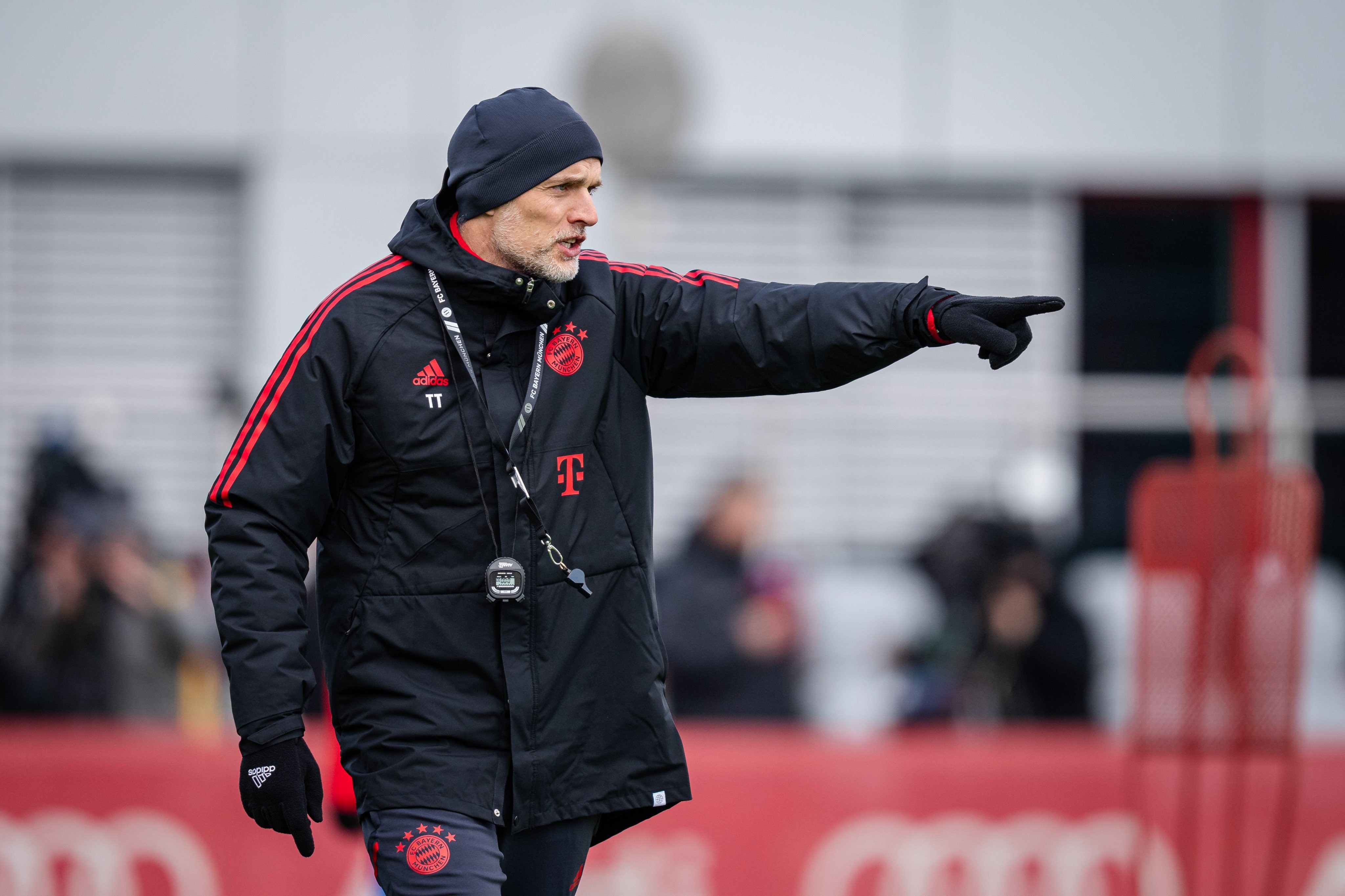 Hình ảnh bất ngờ của Tuchel trong buổi tập đầu ở Bayern Munich - Bóng Đá