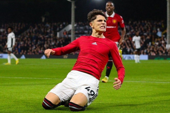Phát hiện 2 số phận trái ngược tại Old Trafford - Bóng Đá
