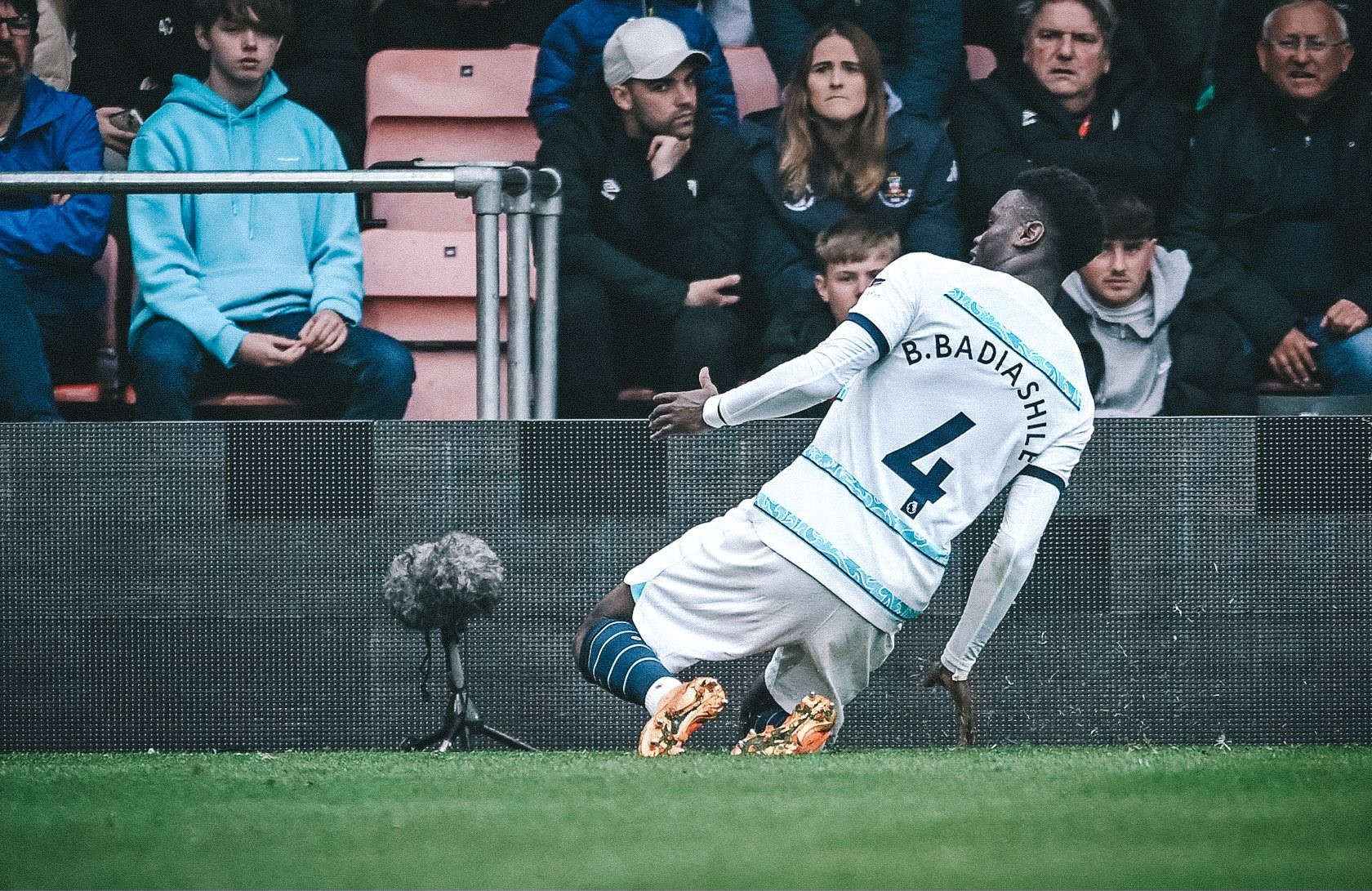 Benoit Badiashile on Chelsea goal - Bóng Đá