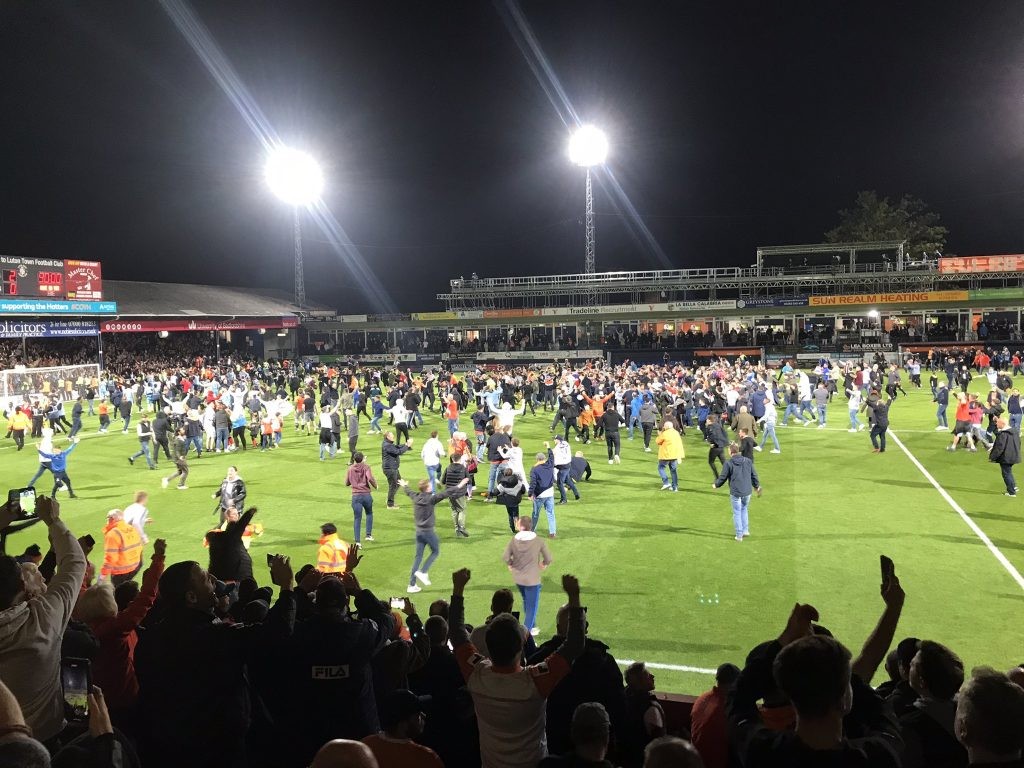 Xác định đội bóng đầu tiên dự chung kết play-off thăng hạng Premier League - Bóng Đá