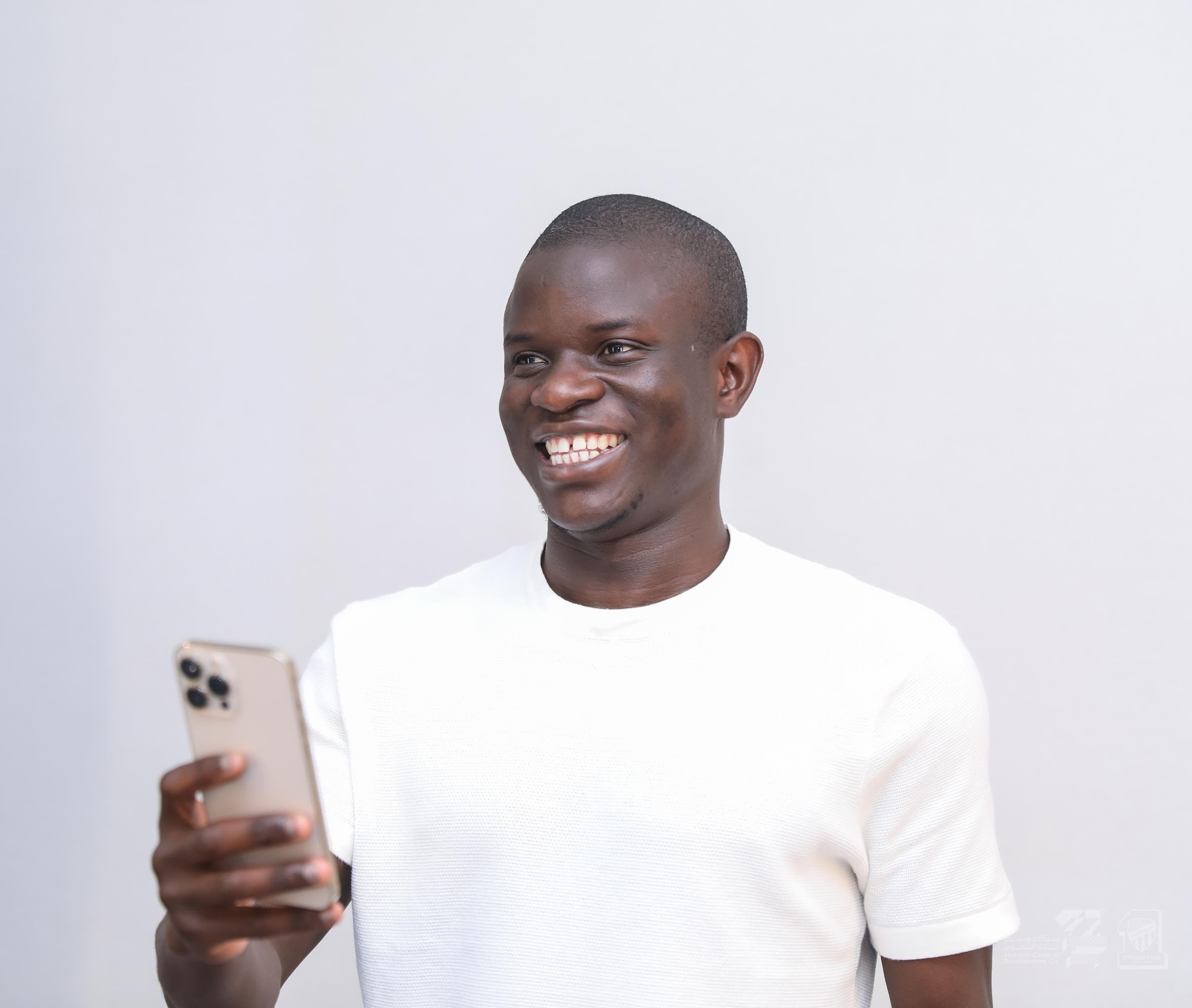 Hình ảnh đặc trưng của Kante ở đội bóng mới - Bóng Đá