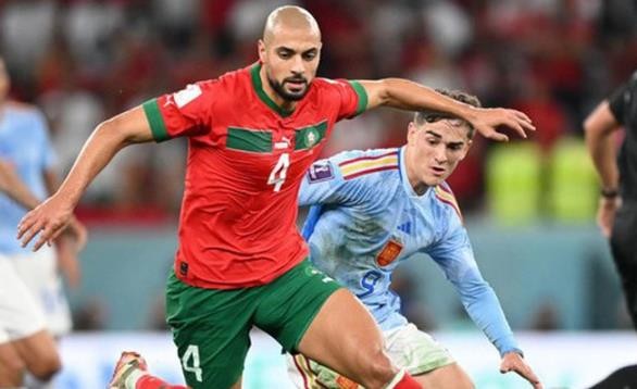 Menno Groenveld on Greenwood - Bóng Đá