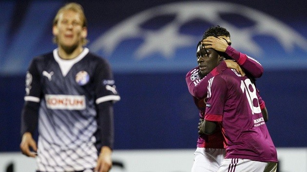 Bafetimbi Gomis: Kẻ chinh phạt bền bỉ - Bóng Đá