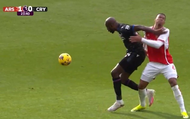 Bất công cho Gabriel - Bóng Đá