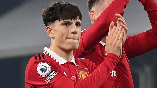 Alejandro Garnacho told by Erik ten Hag what his next aim should be at Manchester United - Bóng Đá