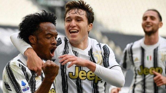 Newcastle gặp biến với 2 mục tiêu 