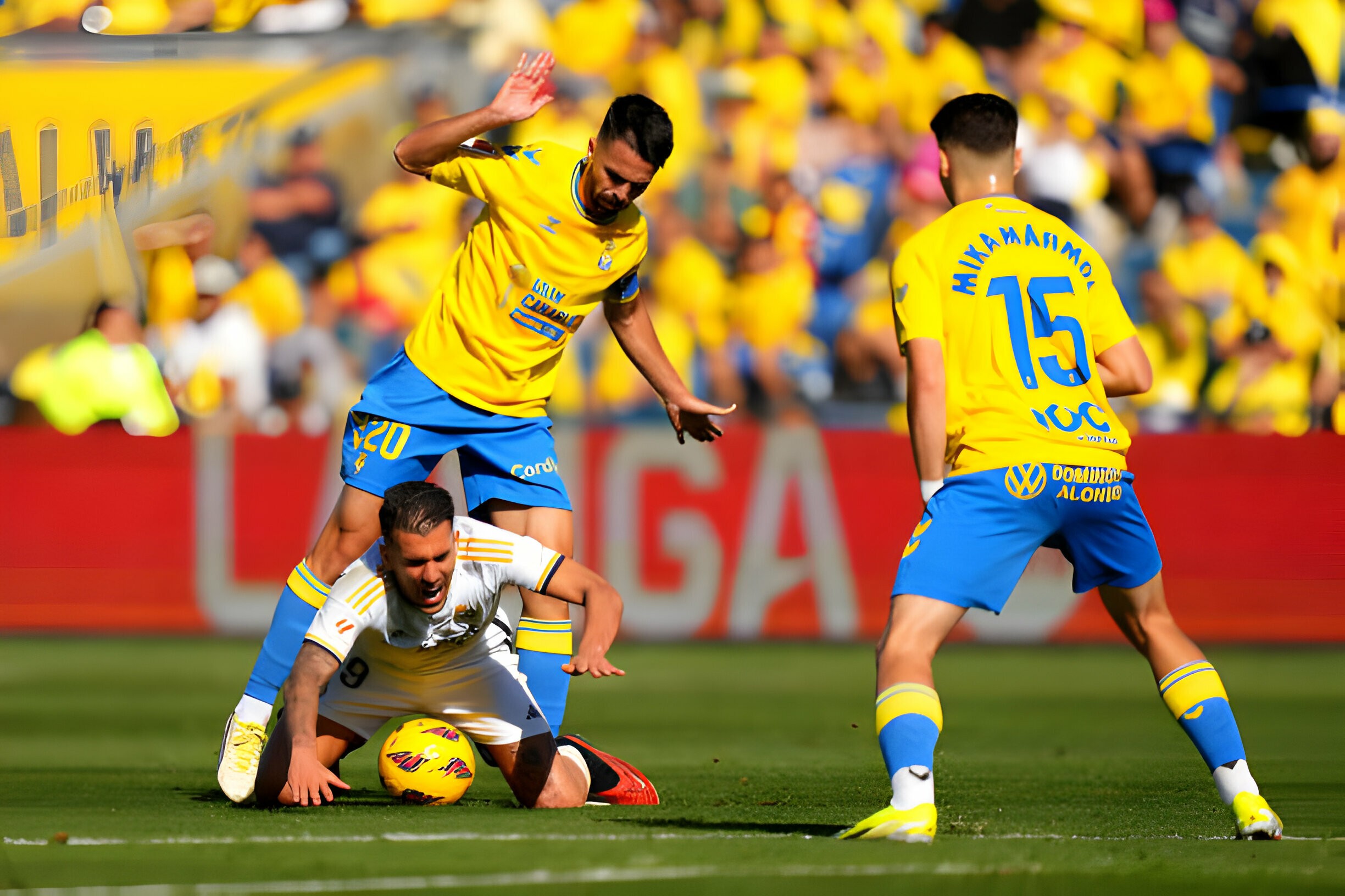 Las Palmas vs Real  - Bóng Đá