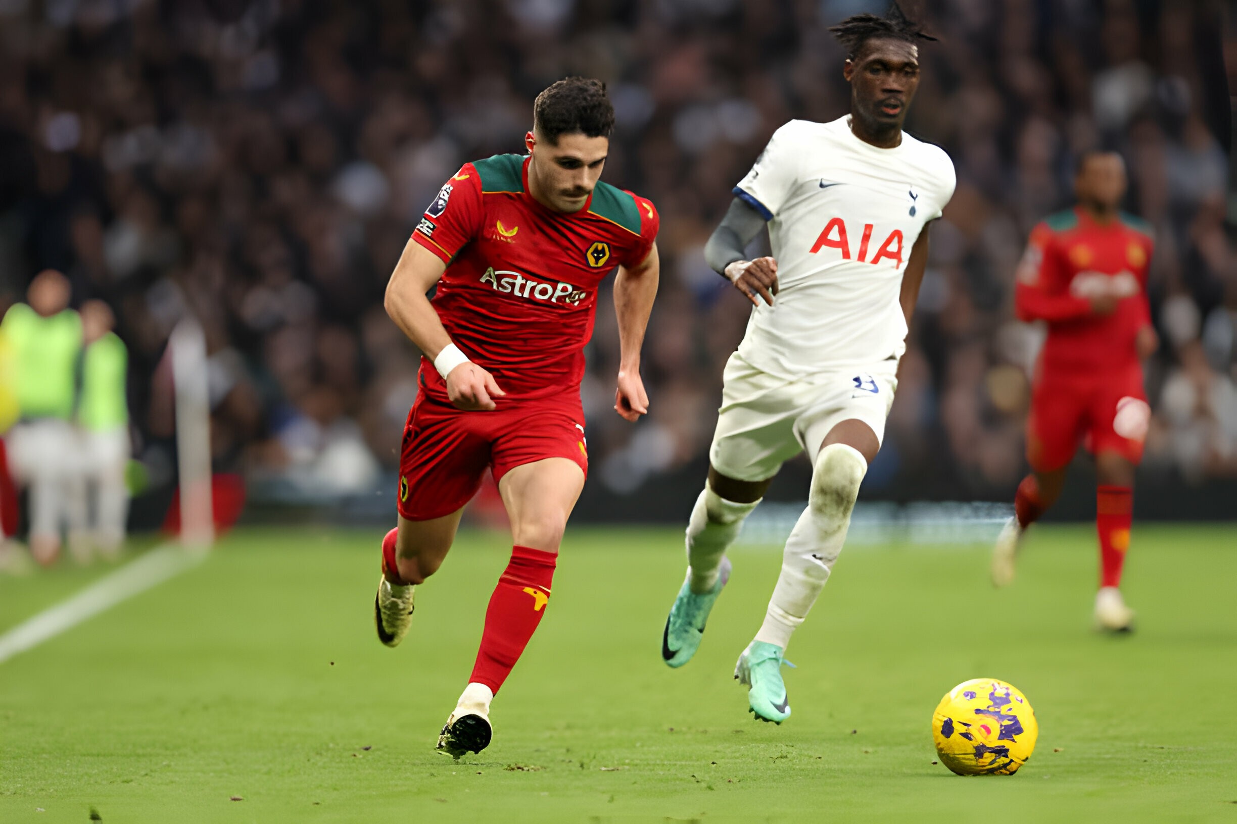 Thất bại bạc nhược trên sân nhà, Tottenham bị Villa 