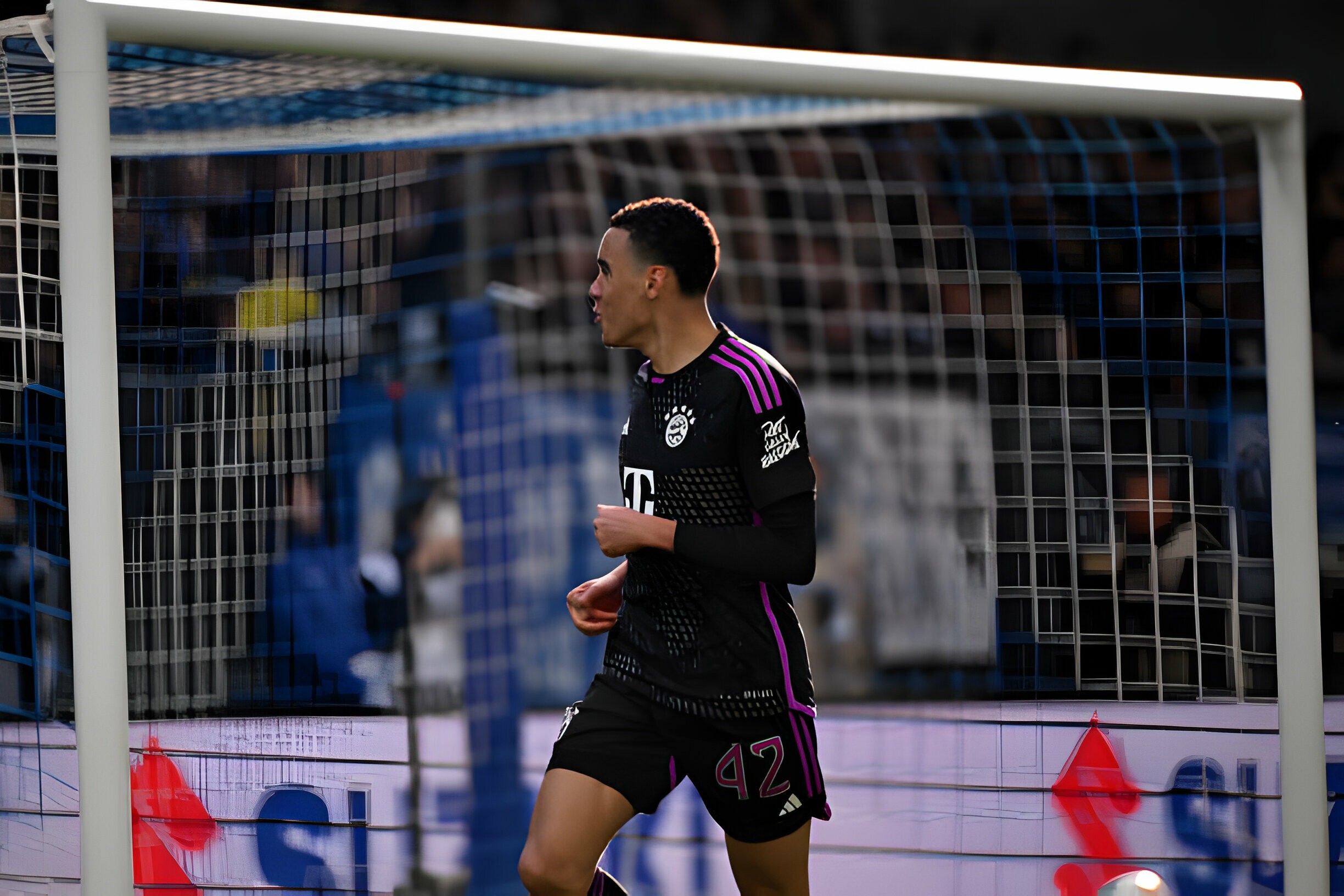 Darmstadt vs Bayern - Bóng Đá
