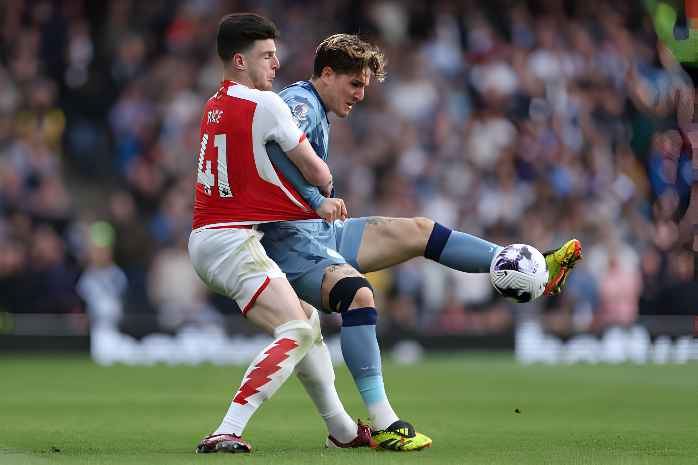 TRỰC TIẾP Arsenal 0-0 Villa (H2): Arsenal tiếp tục gặp may  - Bóng Đá