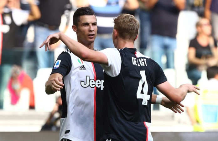 Van der Sar: De Ligt like Ronaldo - Bóng Đá