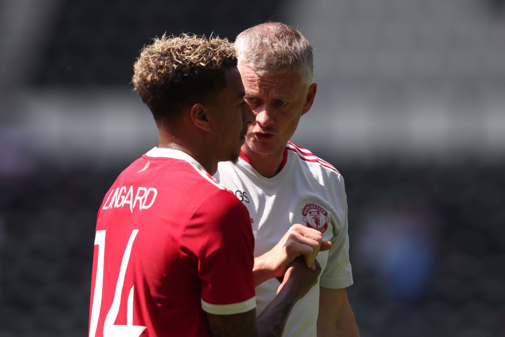 Keeping Solskjaer could cost Manchester United the futures of eight players - Bóng Đá