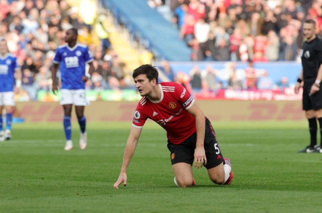 Man Utd called a ‘complete mess’ by Neil Lennon after Leicester City defeat - Bóng Đá