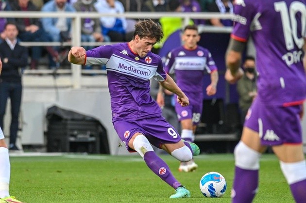 Fabrizio Romano says reported Liverpool target Dusan Vlahovic could leave Fiorentina soon - Bóng Đá