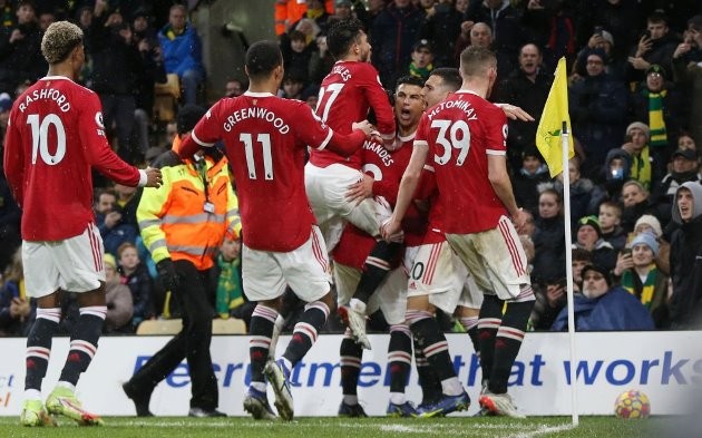 SEAMAN THINKS MANCHESTER UNITED STAR HAS BEEN BEST SIGNING OF 2021 - Bóng Đá