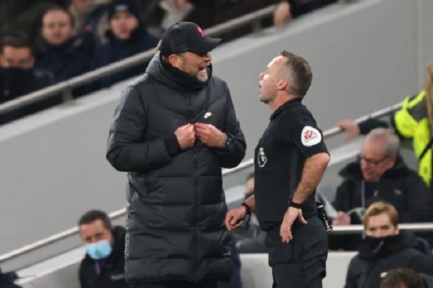 Jurgen Klopp accuses referee Paul Tierney of having an agenda against himself and Liverpool - Bóng Đá