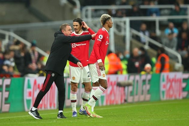 Sự thật phũ phàng: Man Utd đang kém Man City 22 điểm - Bóng Đá