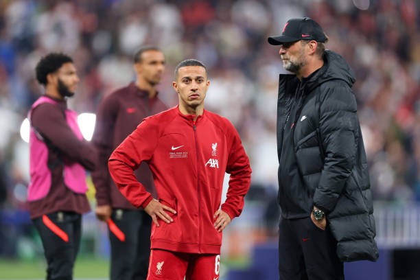 5 ngôi sao từng là học trò của Klopp lẫn Guardiola - Bóng Đá