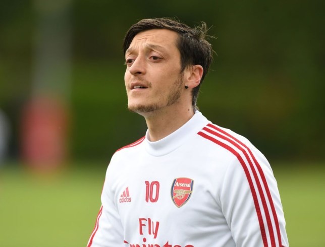 Mesut Ozil names Matteo Guendouzi as the most underrated teammate of his career - Bóng Đá