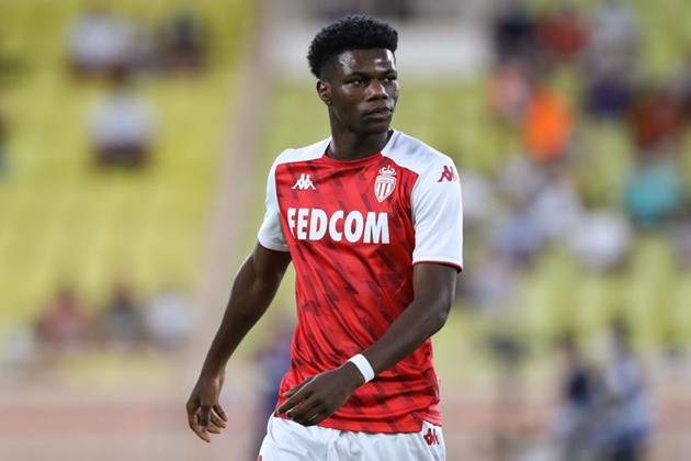 Chelsea transfer roundup: 'Pole position' for Tchouameni as Barcelona eye Blues loans - Bóng Đá