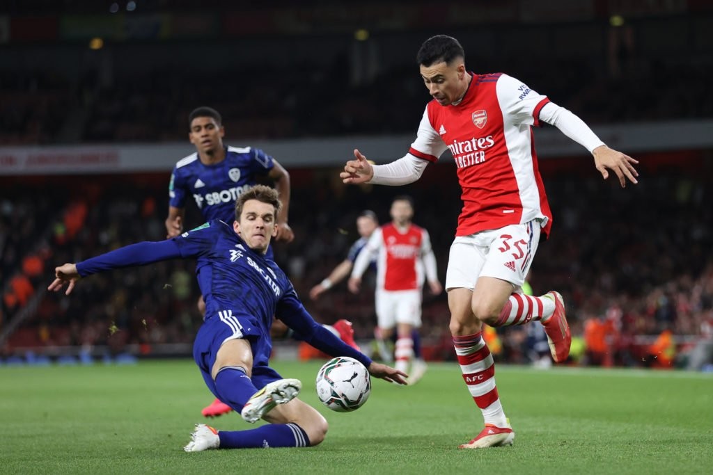 Gabriel Martinelli started for Arsenal against Leeds United last night and it looks like Emi Martinez was really impressed with the attacker - Bóng Đá