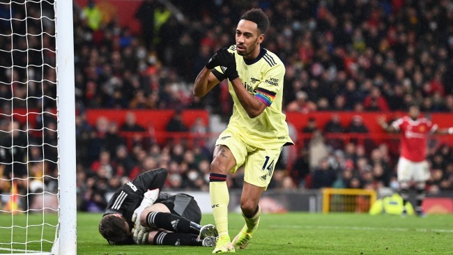 ‘Painful to watch’ – Mikel Arteta urged to drop Arsenal star Pierre-Emerick Aubameyang after Man Utd display - Bóng Đá
